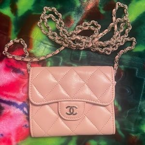 mini Chanel wallet authenticated. Long overlap chain.
